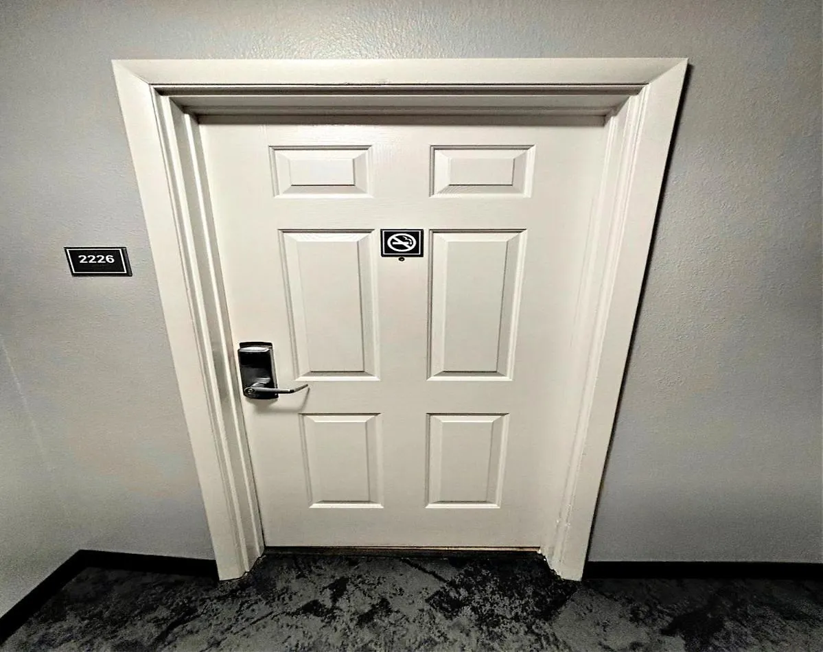 2 Bedroom Resort Condo Direct Oceanfront Wyndham Ocean Walk - Daytona Funland 2226 Daytona Beach