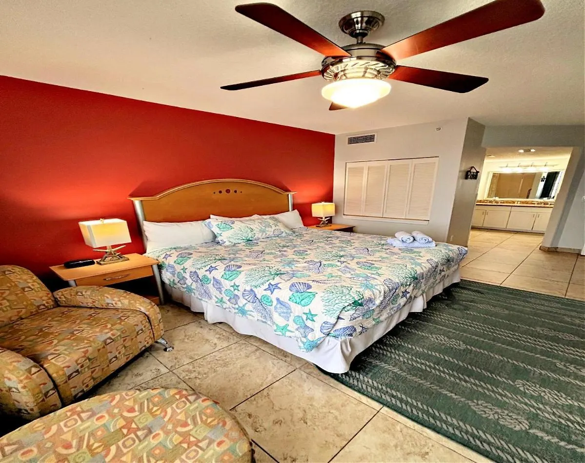 2 Bedroom Resort Condo Direct Oceanfront Wyndham Ocean Walk - Daytona Funland 2226 Daytona Beach Apartment