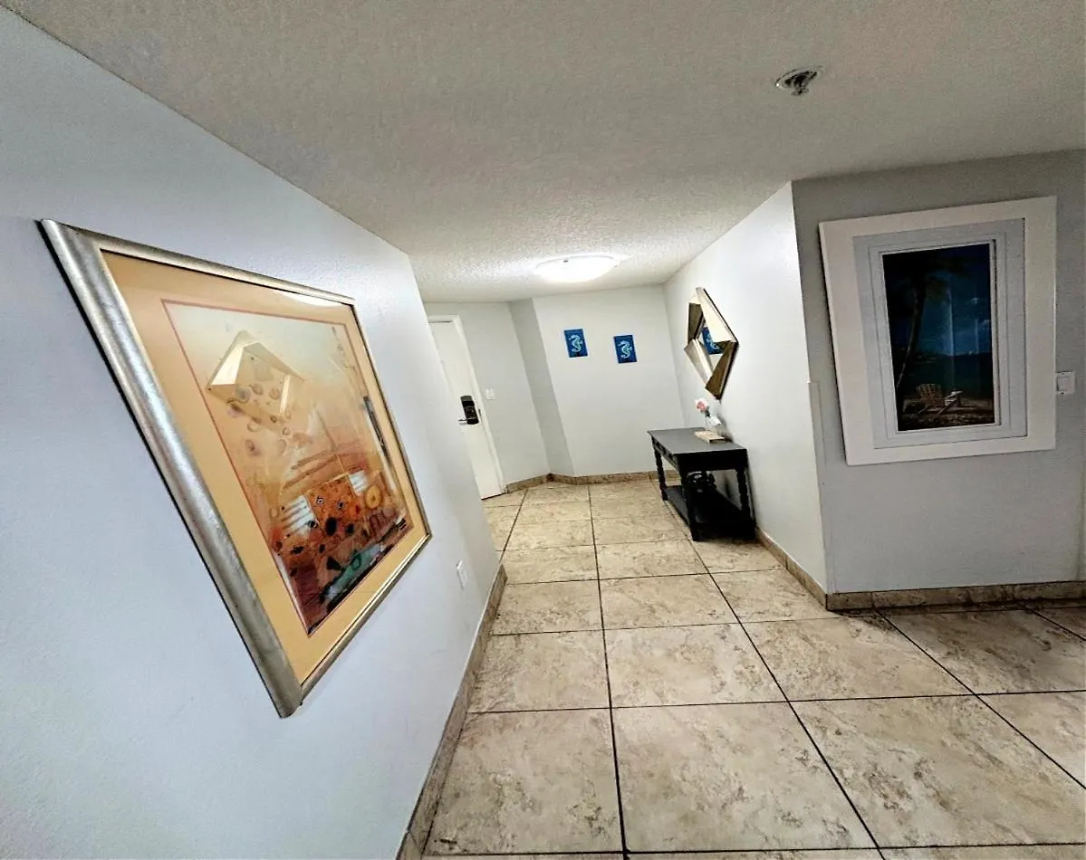 2 Bedroom Resort Condo Direct Oceanfront Wyndham Ocean Walk - Daytona Funland 2226 Daytona Beach United States